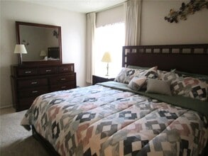 4632 Ringwood Meadow in Sarasota, FL - Building Photo - Building Photo