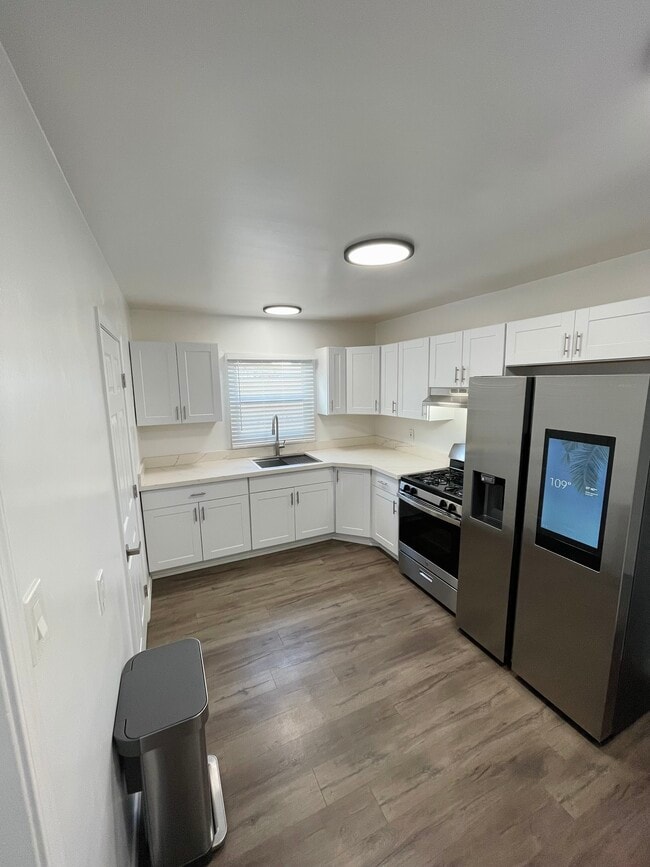 property at 313 S 22nd Ave