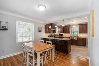 8754 Florence Ave in Brentwood, MO - Building Photo - Building Photo