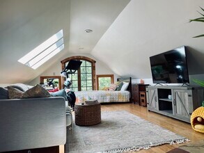 1701 Taylor St NE, Unit 3 in Minneapolis, MN - Foto de edificio - Building Photo