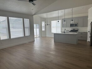 491 W 1910 N in Tooele, UT - Building Photo - Building Photo