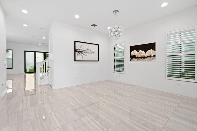 1221 Faulkner Ter in Palm Beach Gardens, FL - Building Photo - Building Photo