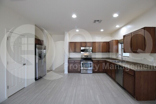 18230 El Viejo Desierto in Gold Canyon, AZ - Building Photo - Building Photo