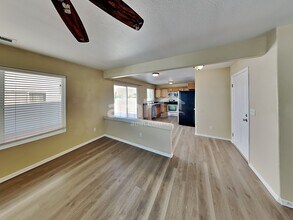 21551 E 42nd Ave in Denver, CO - Building Photo - Building Photo