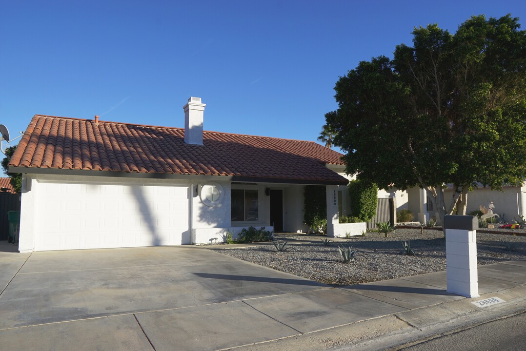 28600 Avenida Duquesa in Cathedral City, CA - Building Photo