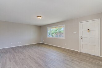 3428 W Mauna Loa Ln in Phoenix, AZ - Building Photo - Building Photo