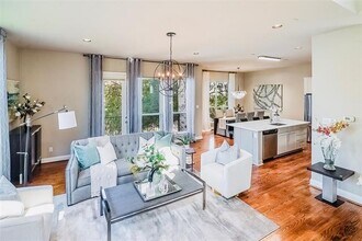 1333 St Joseph St in Dallas, TX - Building Photo - Building Photo