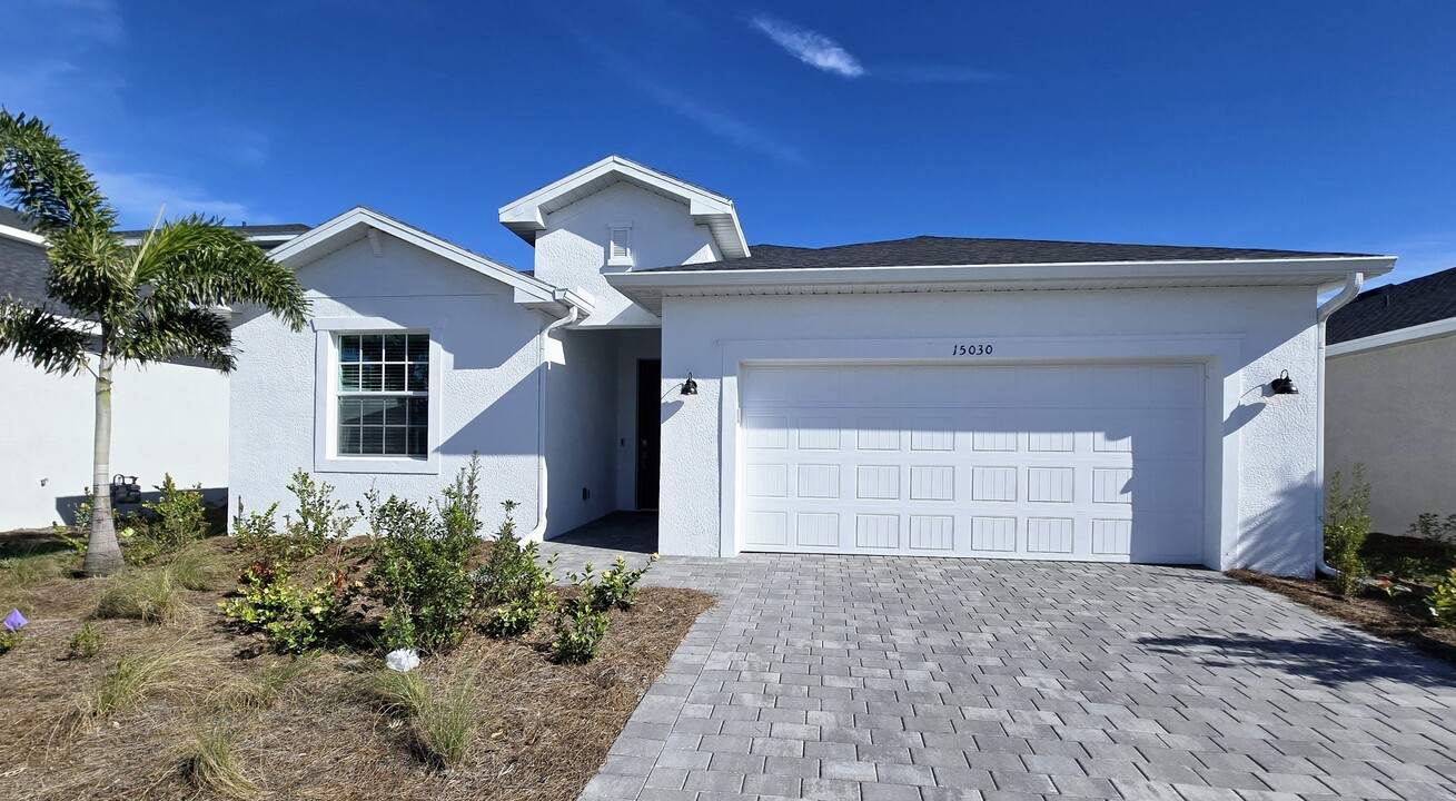 15030 Anchorage Rd in Punta Gorda, FL - Building Photo