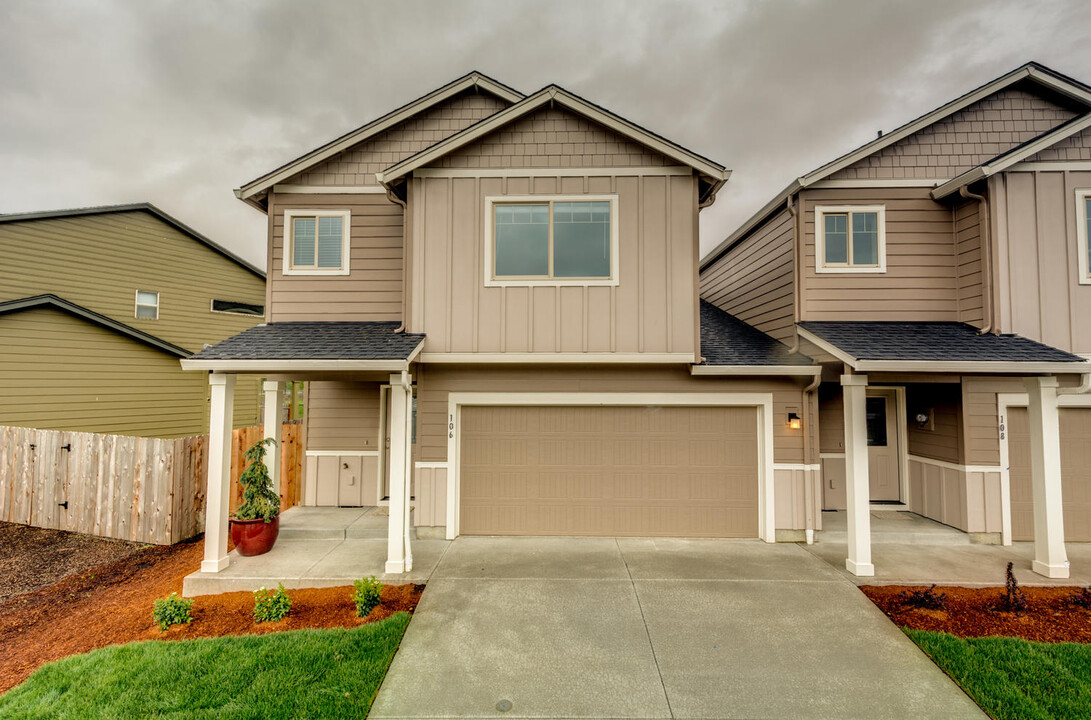 106 NE 14th Street in Battle Ground, WA - Building Photo