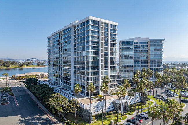 El Encanto Tower in Coronado, CA - Building Photo - Building Photo