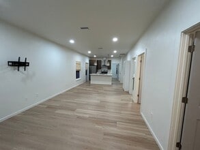 26536 NW 2nd Ave in Newberry, FL - Building Photo - Building Photo