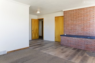 466 E Center St in Spanish Fork, UT - Building Photo - Building Photo