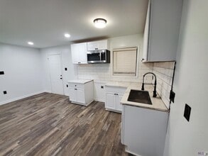 7650 Gov Derbigny Dr in Baton Rouge, LA - Building Photo - Building Photo