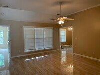 1247 Carriage Dr photo'