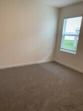 3715 Hatchery Wy in Bradenton, FL - Building Photo - Building Photo