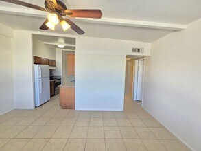 6251 N 48th Ave in Glendale, AZ - Building Photo - Building Photo