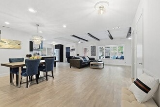 5218 Imogene St in Houston, TX - Building Photo - Building Photo