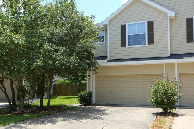property at 17511 Bering Bridge Ln
