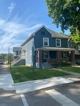 1145 Woodlawn Ave, Unit 1 in Indianapolis, IN - Building Photo - Building Photo