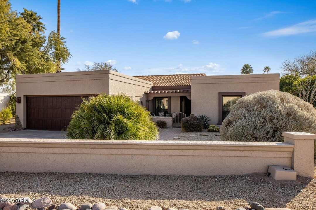 18719 E Avenida Del Ray in Rio Verde, AZ - Foto de edificio