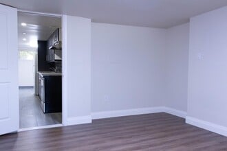 114 Hess St S in Hamilton, ON - Building Photo - Building Photo