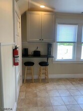 10 Hagert St in Nutley, NJ - Building Photo - Building Photo