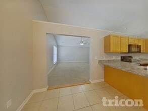 189 Youpon Dr in Lexington, SC - Foto de edificio - Building Photo