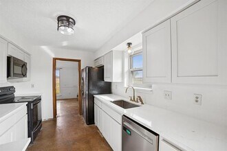 8076 FM 35 in Royse City, TX - Building Photo - Building Photo