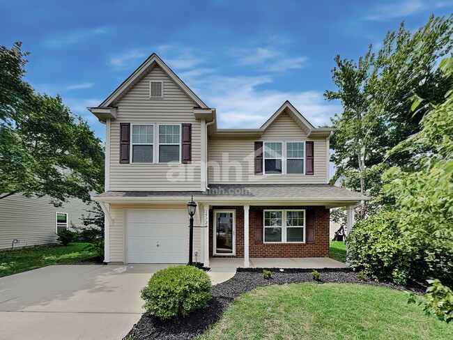 property at 15725 Lakepoint Forest Dr