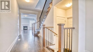 21 Corley St in Kawartha Lakes, ON - Building Photo - Building Photo