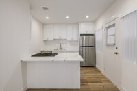 MC 1234 Berendo Properties LLC in Los Angeles, CA - Building Photo - Building Photo