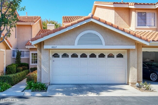4827 La Vella Dr in Oak Park, CA - Building Photo - Building Photo