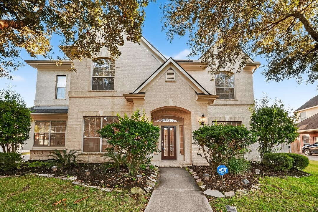 22115 Oakcreek Hollow Ln in Katy, TX - Building Photo