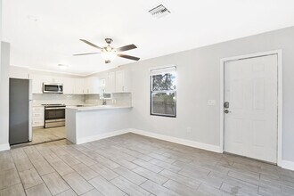 610 SE 2nd Ave in Delray Beach, FL - Building Photo - Building Photo