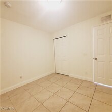 777 Bedford Dr in Lehigh Acres, FL - Building Photo - Building Photo