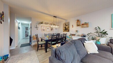 1436 62 St NW in Edmonton, AB - Building Photo - Building Photo