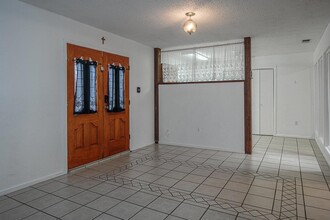 323 Meandering Way in Del Rio, TX - Building Photo - Building Photo