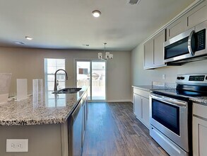 1643 Commendable Ct, Unit 116 in Lexington, SC - Building Photo - Building Photo