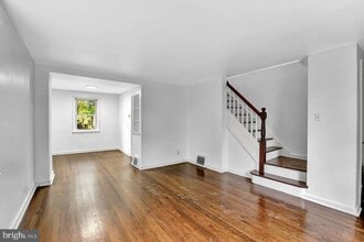 331 Oakland St in Trenton, NJ - Building Photo - Building Photo