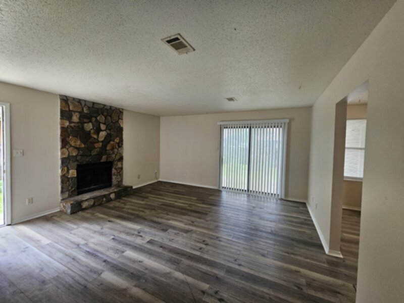 410 Deborah Ln in Pensacola, FL - Building Photo