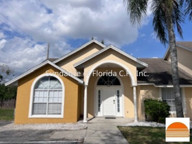 3141 Enclave Ct in Kissimmee, FL - Foto de edificio - Building Photo