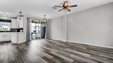 12257 Country White Cir in Tampa, FL - Building Photo - Building Photo