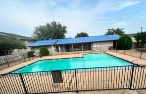 Centerville Crossing in Garland, TX - Foto de edificio - Building Photo