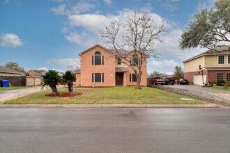 4249 Rapids Dr in Corpus Christi, TX - Building Photo - Building Photo