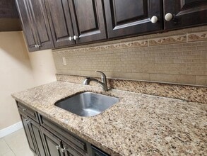 1198 Lake Terry Dr in West Palm Beach, FL - Building Photo - Building Photo