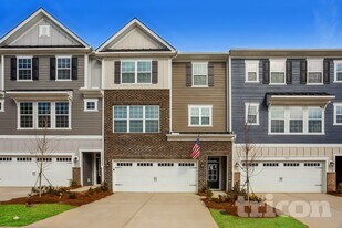 1207 Mary Jane Ave, Unit 3H in Waxhaw, NC - Building Photo