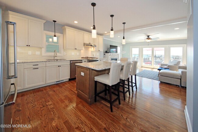 9 Sea Drift Ave in Highlands, NJ - Building Photo - Building Photo