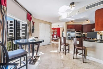 2401 N Ocean Blvd in Fort Lauderdale, FL - Building Photo - Building Photo