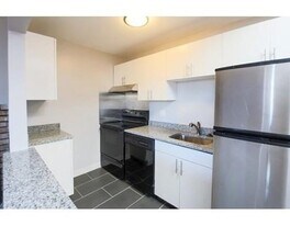 483 Massachusetts Ave, Unit 5 in Boston, MA - Building Photo