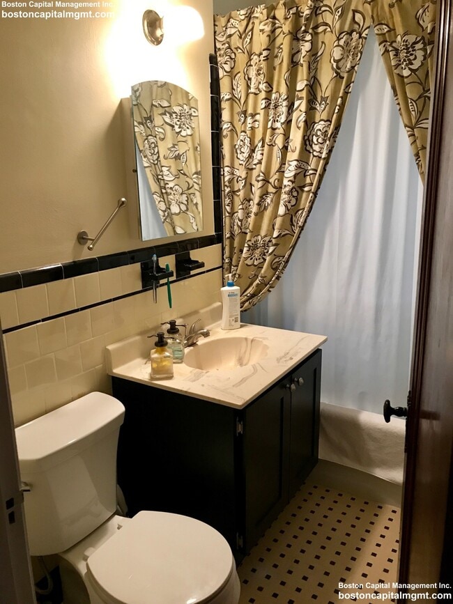 14 Mount Ida St, Unit 8